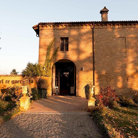 Locanda Del Re Guerriero San Pietro in Cerro ภายนอก รูปภาพ